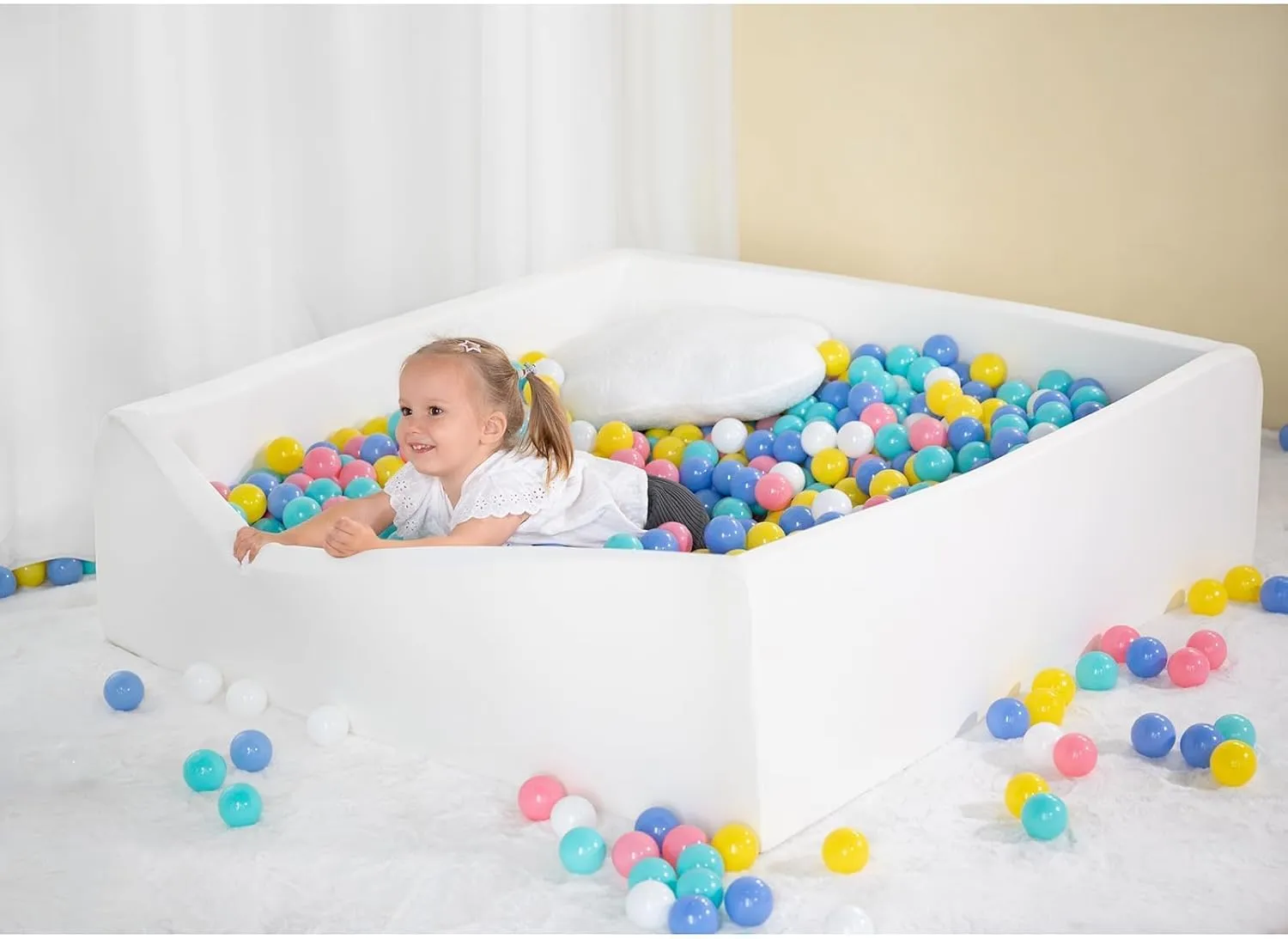 47"x47"x14" Soft Ball Pit Poool with Removable Cover$ Indoor Memory Sponge Ball Playpen Without Balls - White Extra Large Square unearth inability competitiveness tutelage clan Foam Ball Pit for Toddler$ 