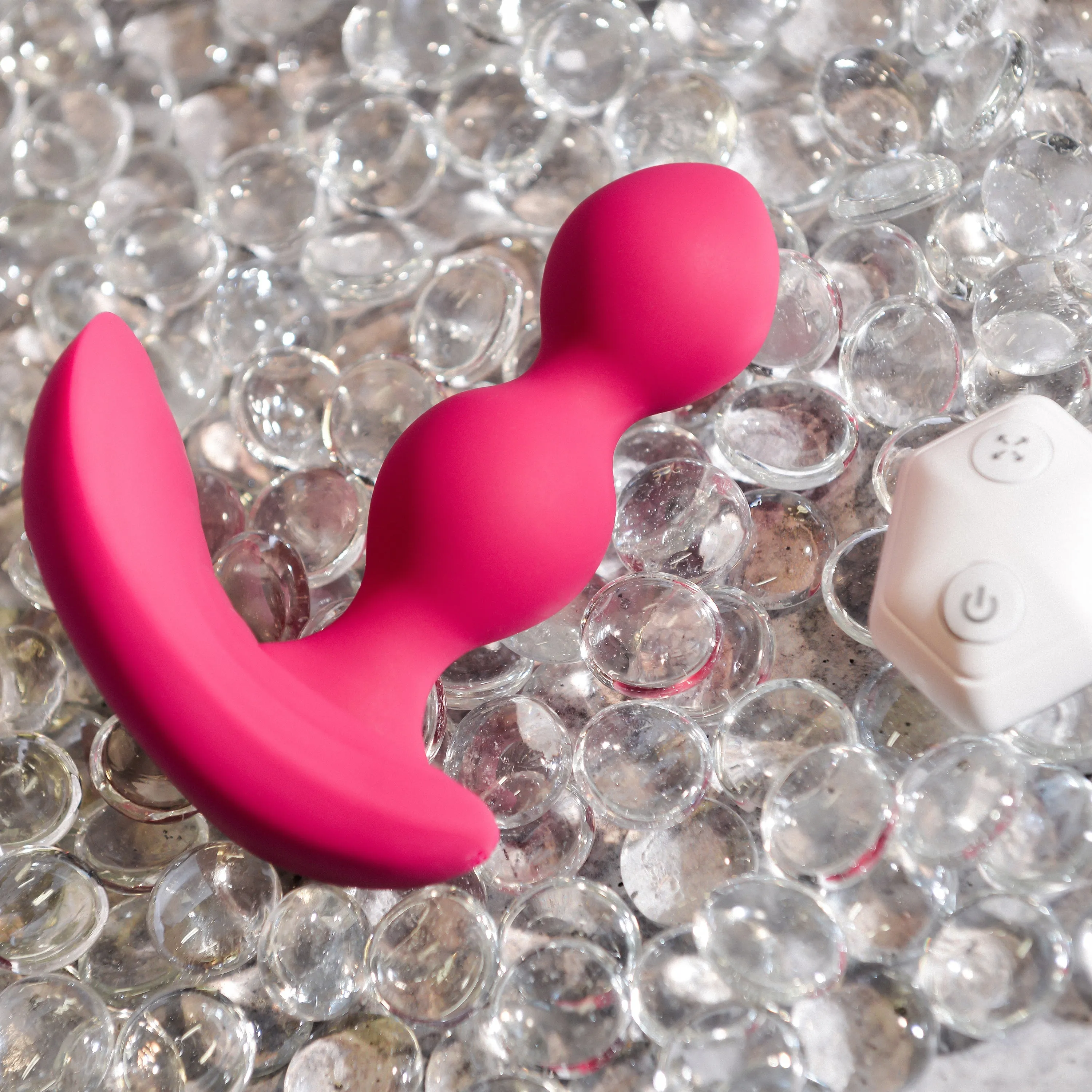 Bubble Butt Inflatable Vibrating Butt Plug with Remote