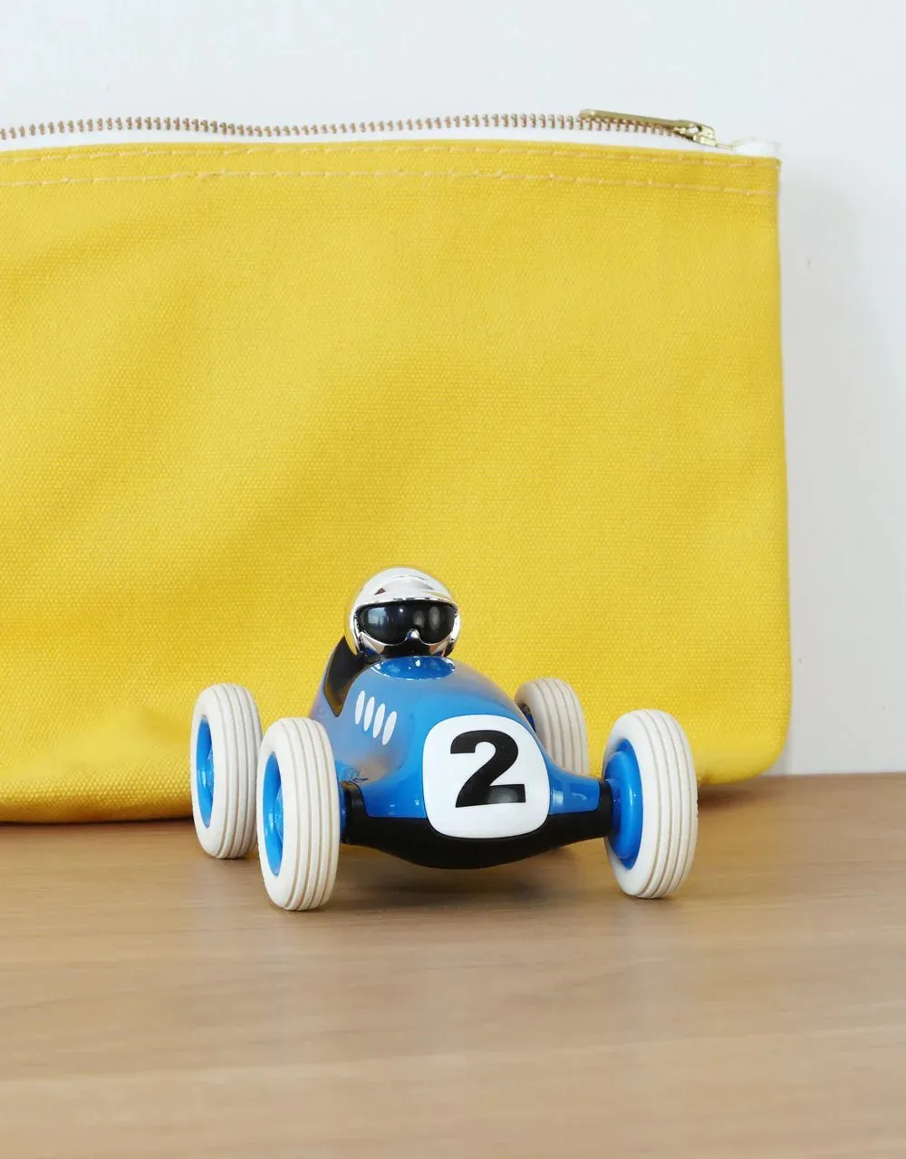 Car LORETINO Monaco in Blue