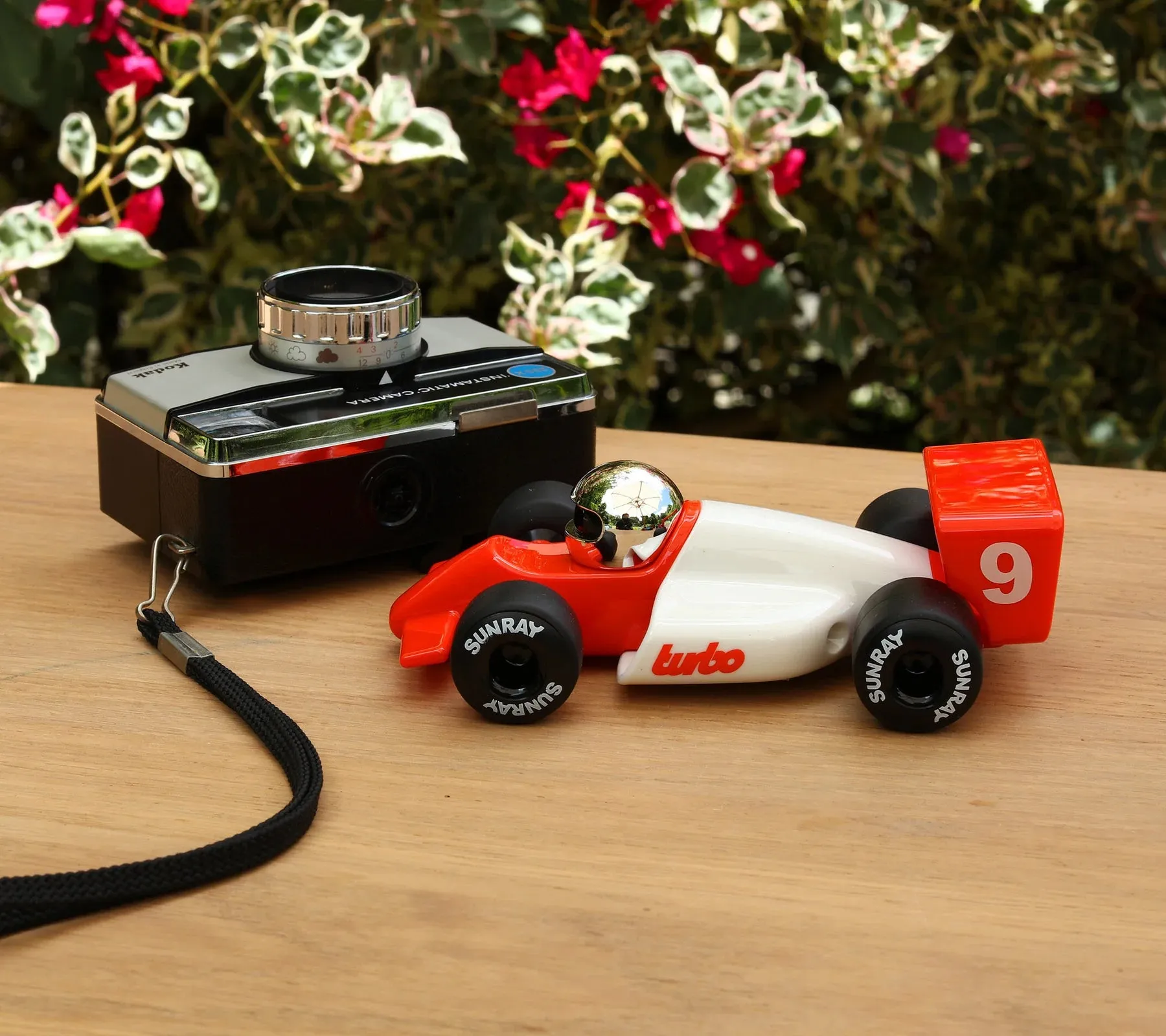 Car TURBO Verve LAUPER Red