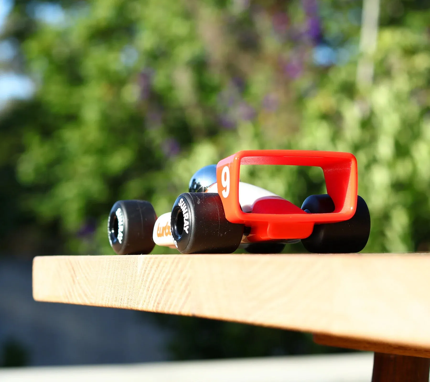 Car TURBO Verve LAUPER Red