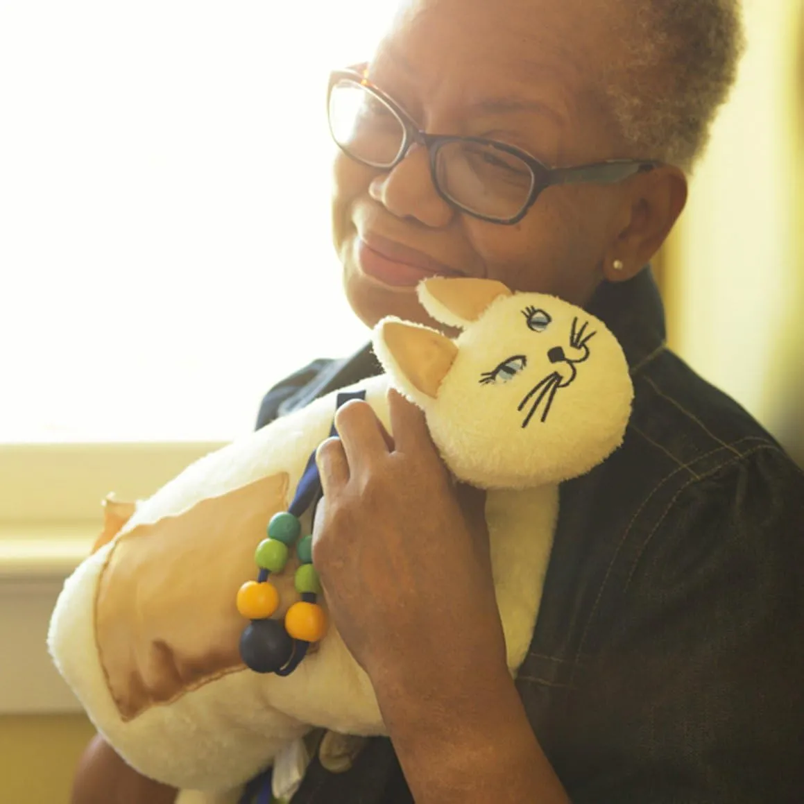 (Cream Cat) Twiddle proclaim Premium Dementia Activities for Seniors - Comforting Alzheimer��s Products for Elderly - Engaging Sensory Items for Adults and Kids 