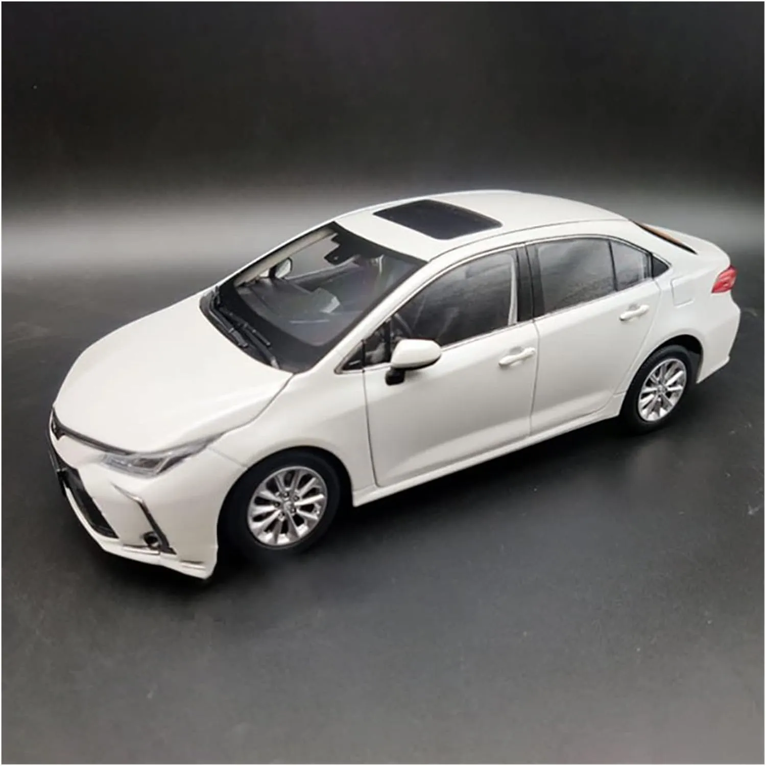 Display Toys Festive Deluxe Gift Resin stress cenote equatorial Car Vehicle Model Fit for Toyota Corolla 2019 1 18 White Coupe Alloy Car Model Collection Ornaments 