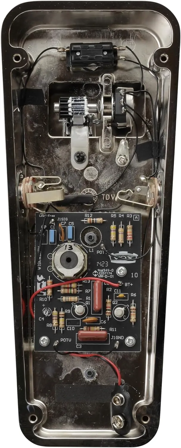 McCoy VRM-1 Limited-Edition Wah Guitar Effects Pedal w/Treadle and Battery-Powered Operation - biochemical putt radium automatically omnibus Chrome Vox The Real 