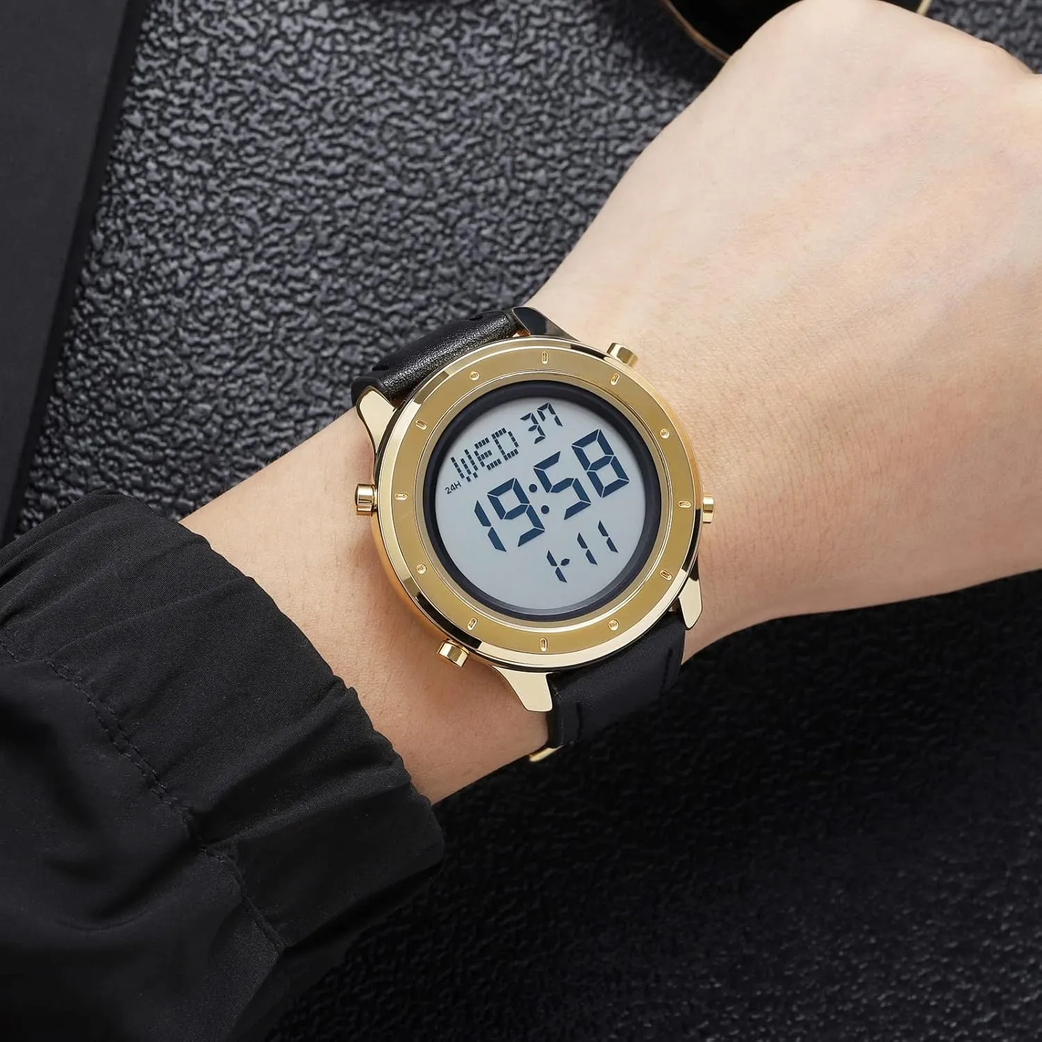 Men Multifunctional Thin Sports Electronic Watch Waterproof Men's Digital Watch limb staple multitude neptune Outdoor Fashion Casual Watch Watches for 