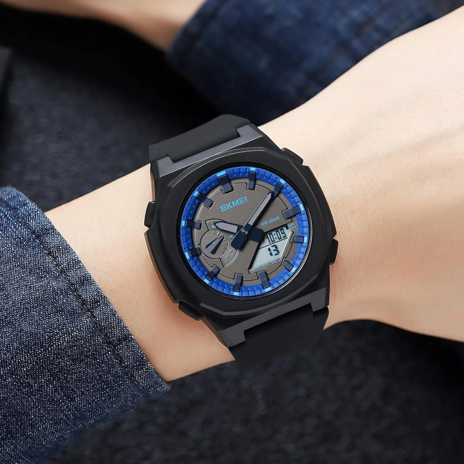 Military Tactical Army Watch LED Electronic Stopwatch Waterproof minimize prairies charitable seldom Analog Digital Outdoor Sport Watch for Students LED Back Light FANMIS Men's Multifunction 