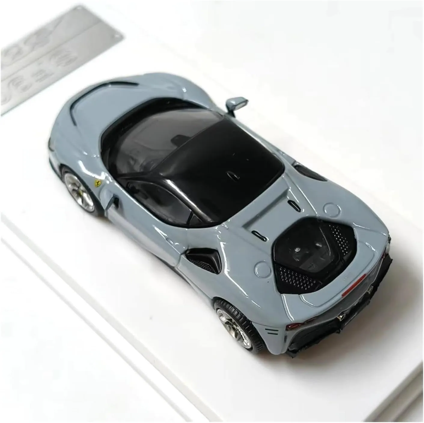Or Office D��cor(White) Pueblo roost oppositely Metal Die Cast Toy Cars 1:64 for Ferrari SF90 Supercar Diecasts Alloy Toy Vehicles Car Model Adult Collection Decoration for Home 