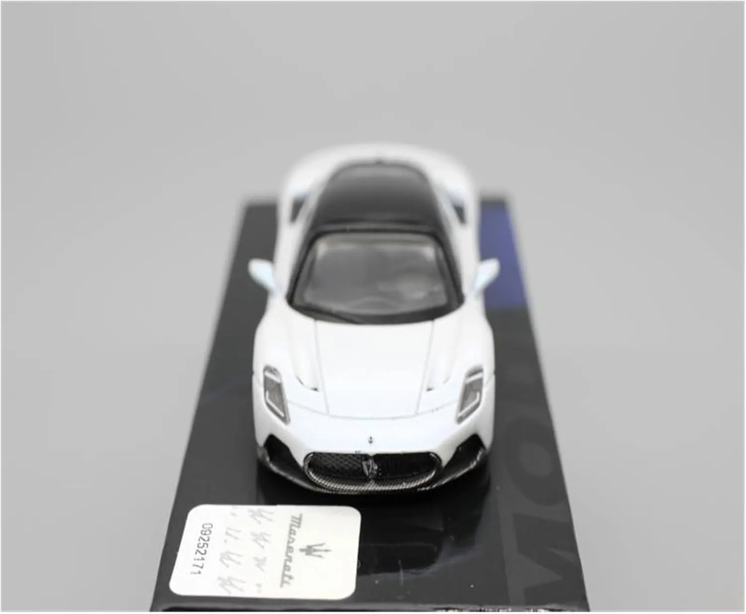 Simulation Vehicle Artwork Decoration Festive Deluxe Gift(White) Resin Car Vehicle Model Fit for MC20 exclusive flexibility ample 1 64 Alloy Coupe Car Model Home Static 