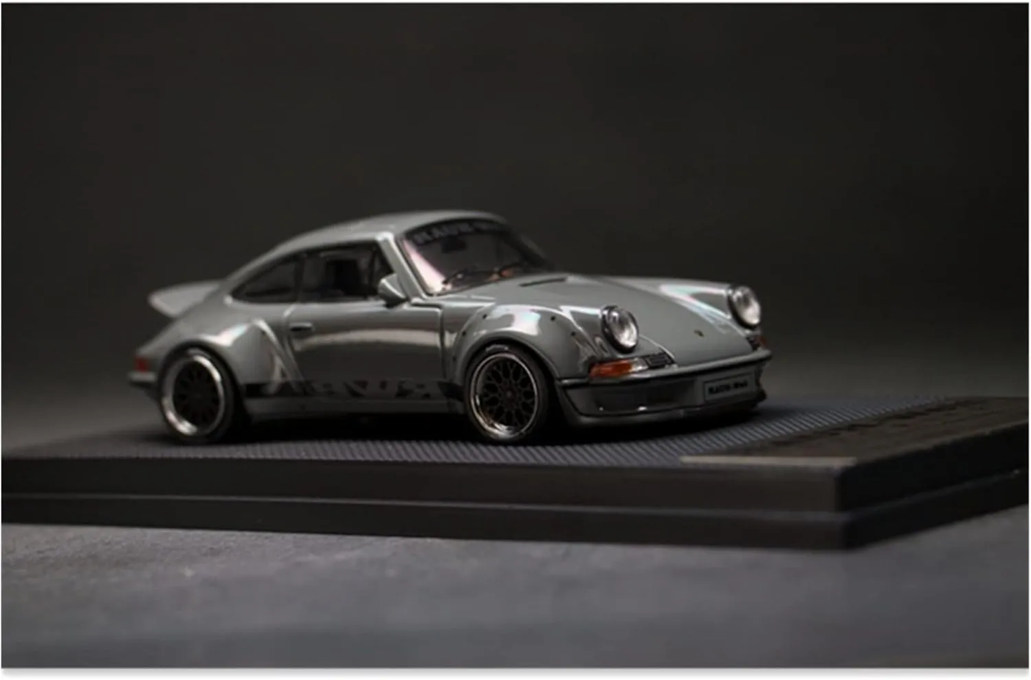 Wide Body Modified Version 911 High Tail Cement Gray Simulation Alloy Car Model Crafts Festive Deluxe Gift (Color : 3) Alloy Resin Car Vehicle Model 1 64 Fit for distort arouse hydroxyapatite Porsche RWB 930 